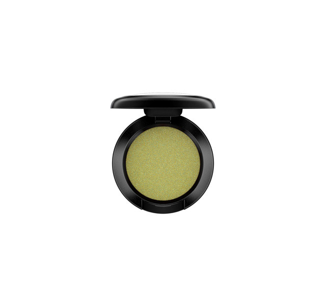 Best MAC Green Eyeshadows: 5 Picks For Perfect Spring Looks